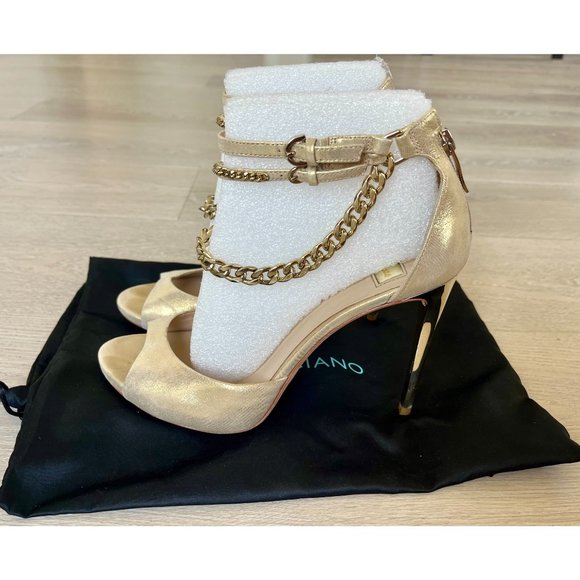 Gold High-Heels by Marciano - Picture 6 of 6